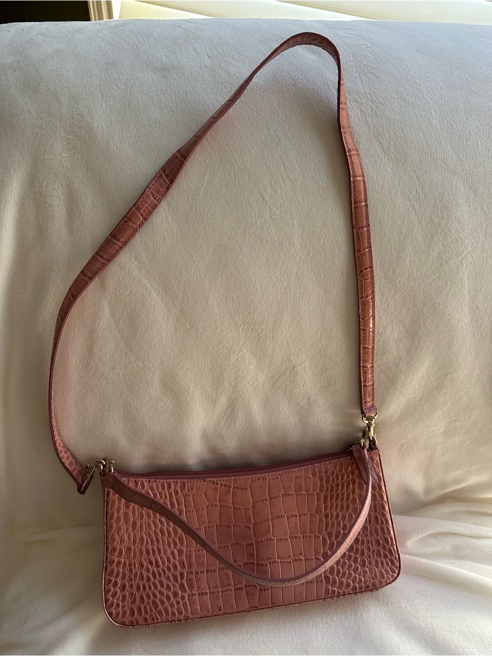 Giani Bernini Women’s Croc-Embossed Shoulder Bag in Dusty Rose